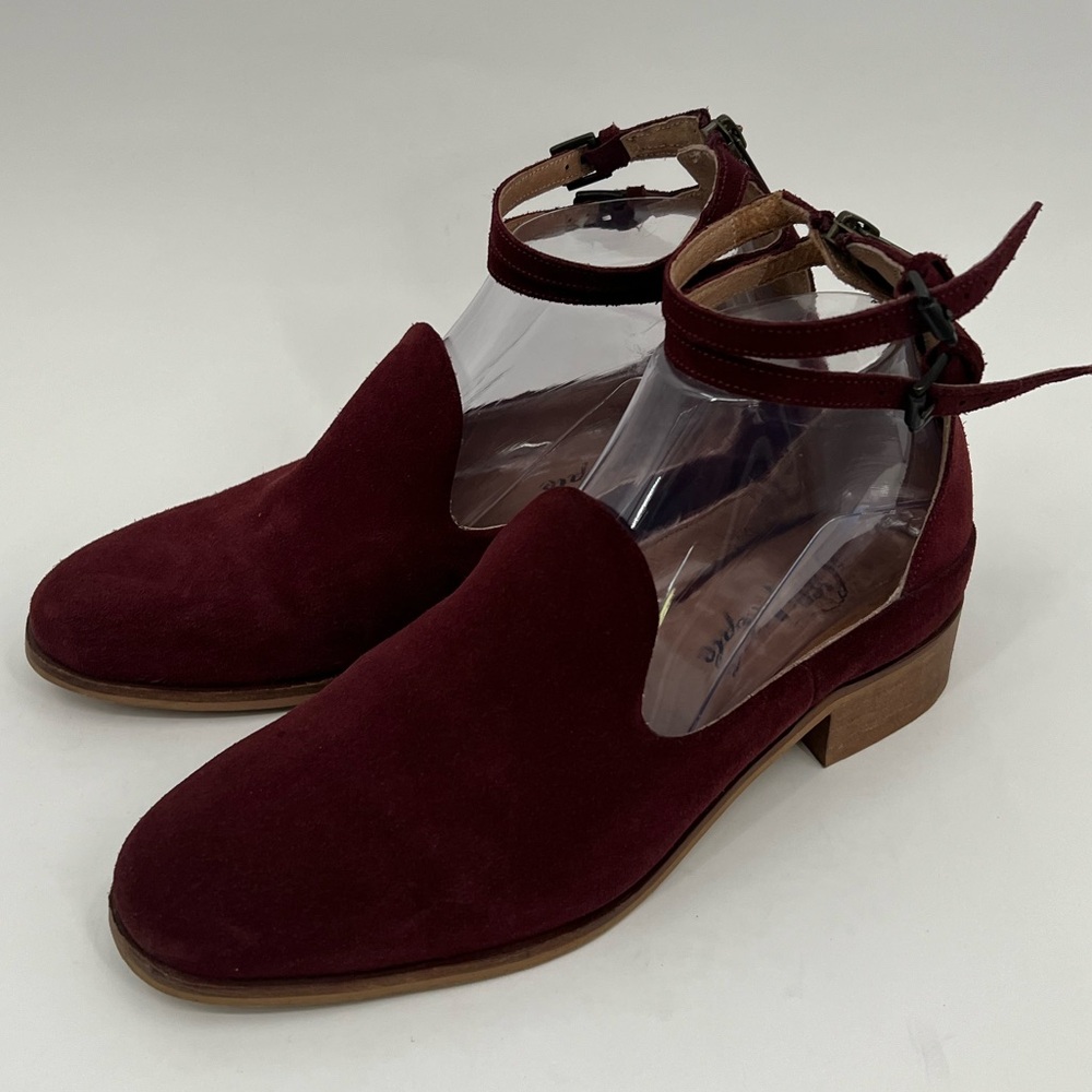 Free People Lenox maroon flat